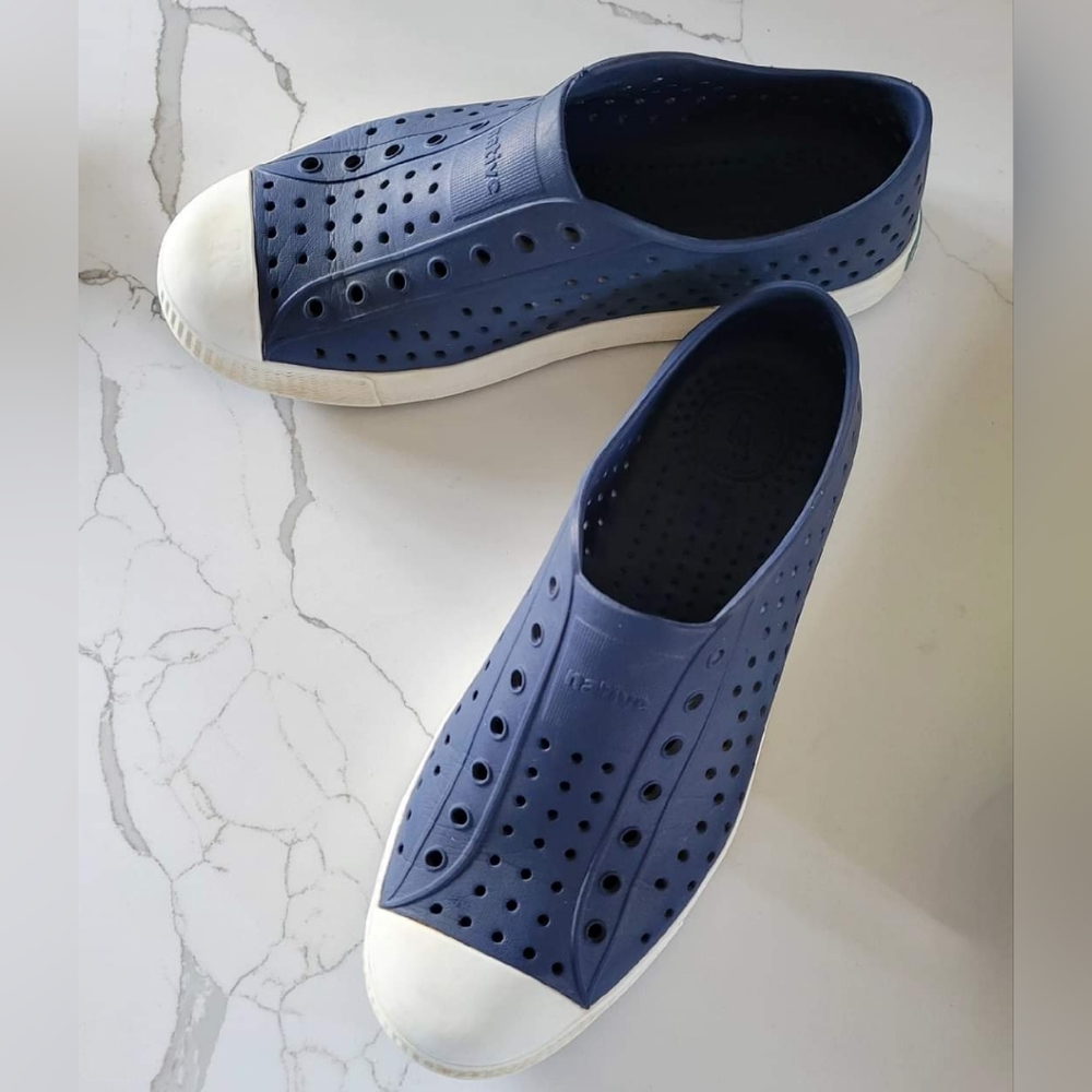 Native Shoes (Jefferson Style)